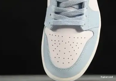 Hyperoad 1 BLUE ICE Low Jordan Retro 0630